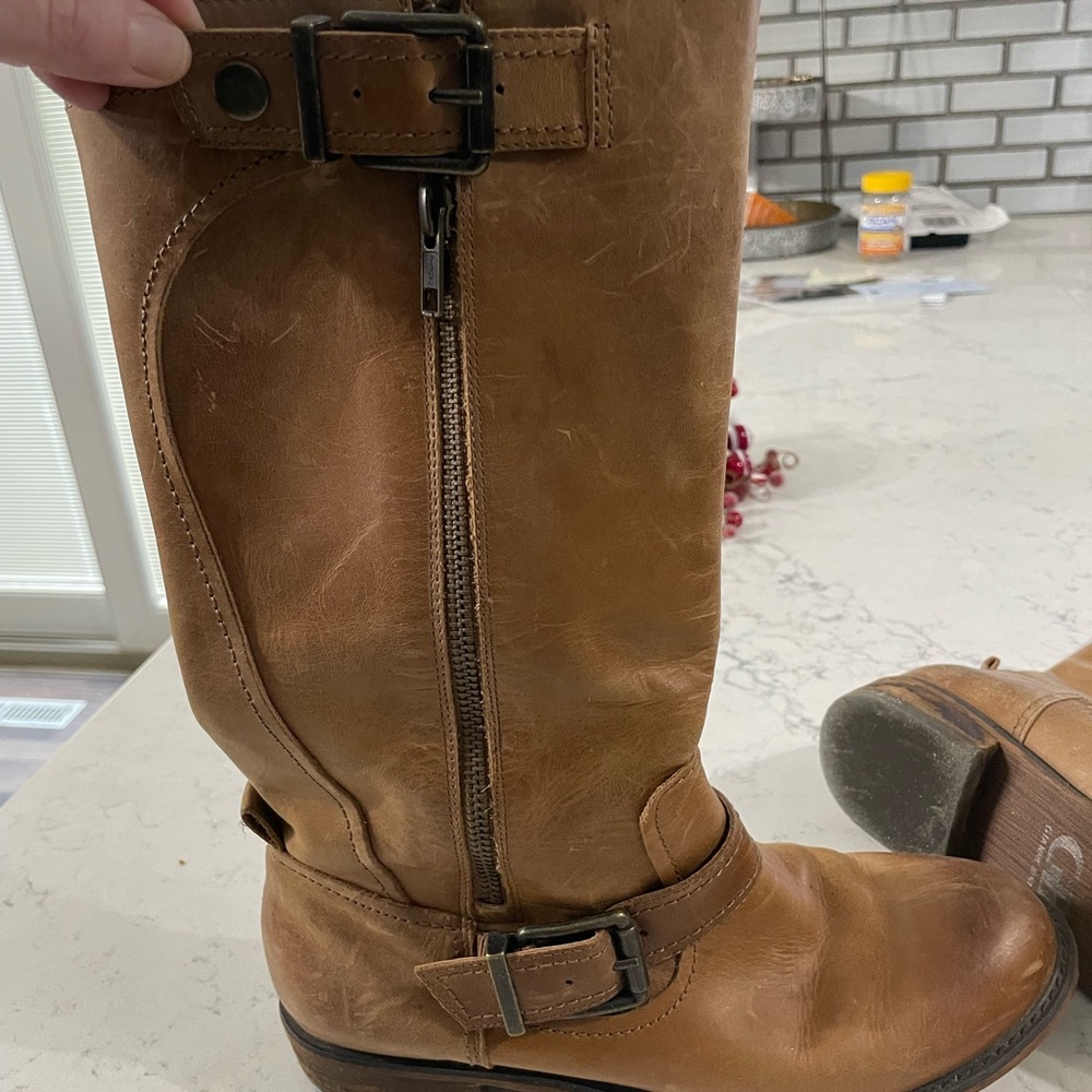 Brown Gianni Bini mid calf boots size 7